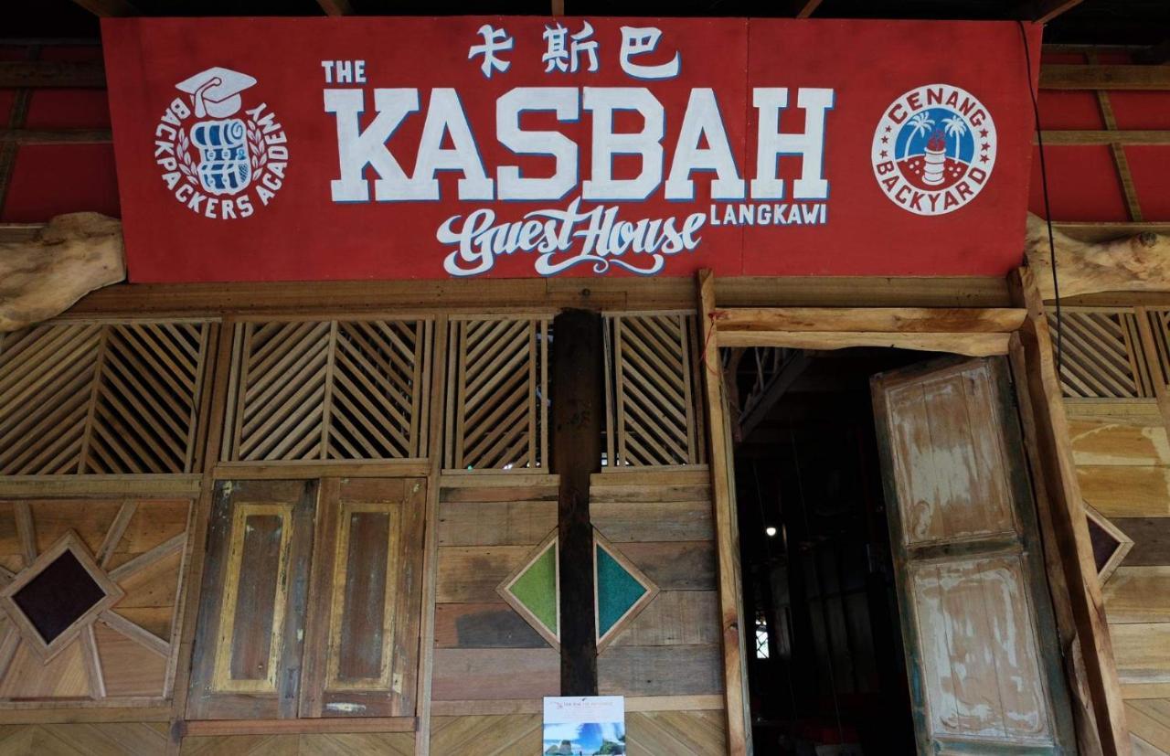 兰卡威古堡酒店 珍南海滩 外观 照片
